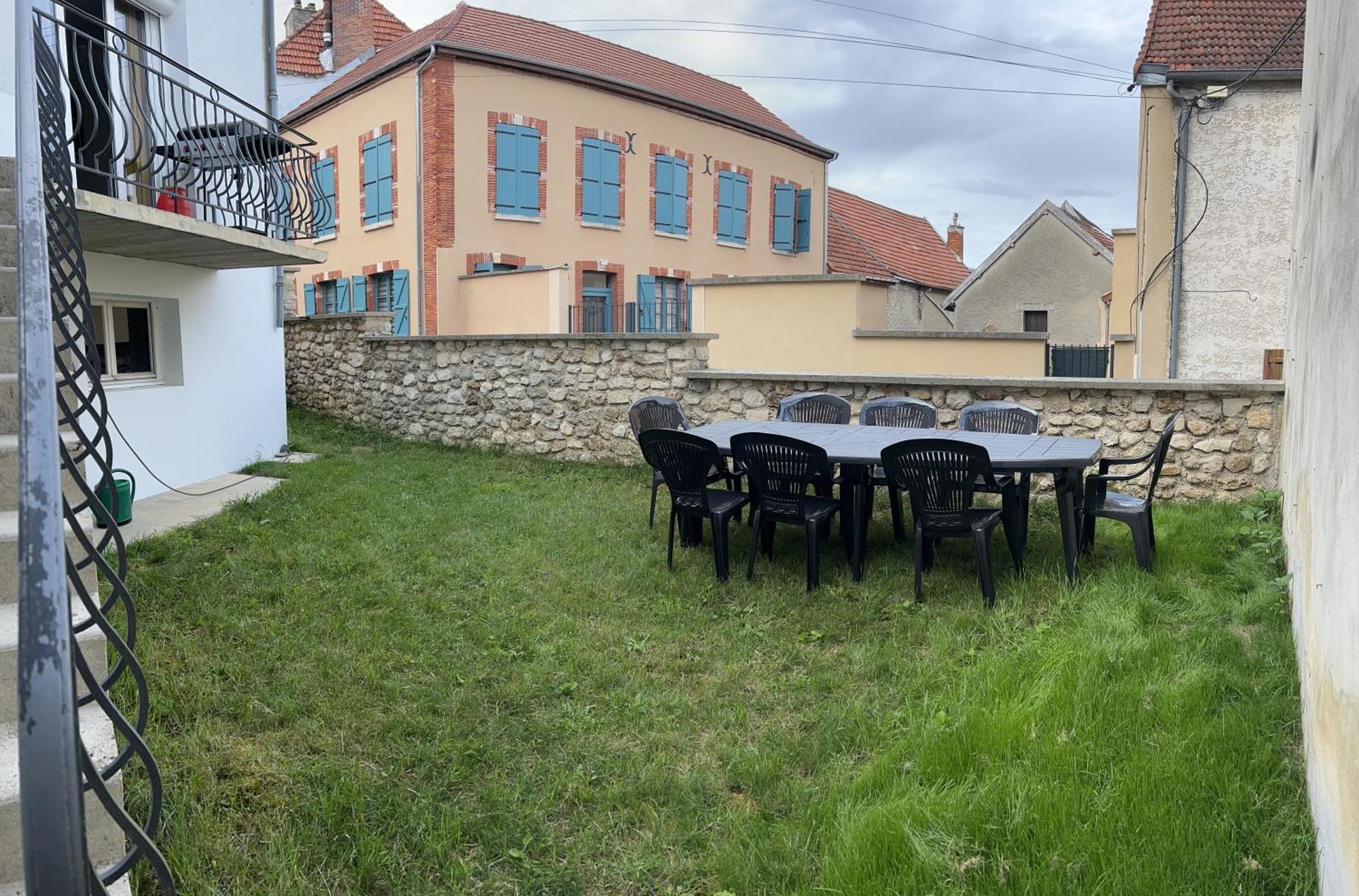 Vila Chez Brigitte Châtillon-sur-Marne Exteriér fotografie